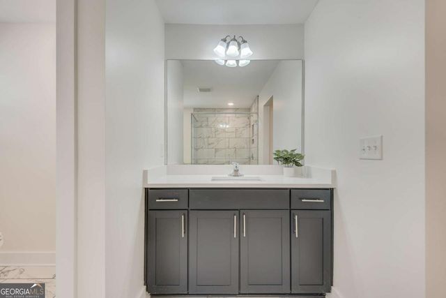 6809 Benjamin Drive, Flowery Branch, GA 30542