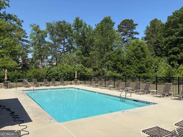 6809 Benjamin Drive, Flowery Branch, GA 30542
