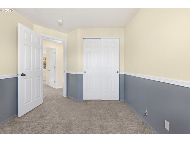 3818 LONG RIDGE Dr, Springfield, OR 97478