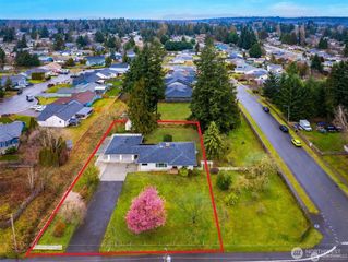 5907 88th St NE, Marysville, WA 98270