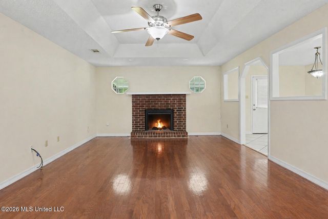 3304 N 8th Street, Ocean Springs, MS 39564