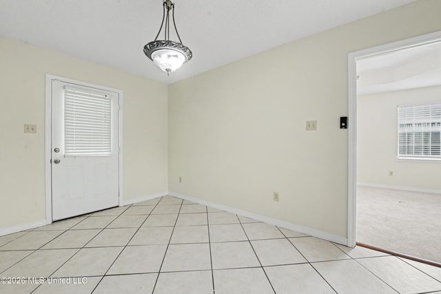 3304 N 8th Street, Ocean Springs, MS 39564