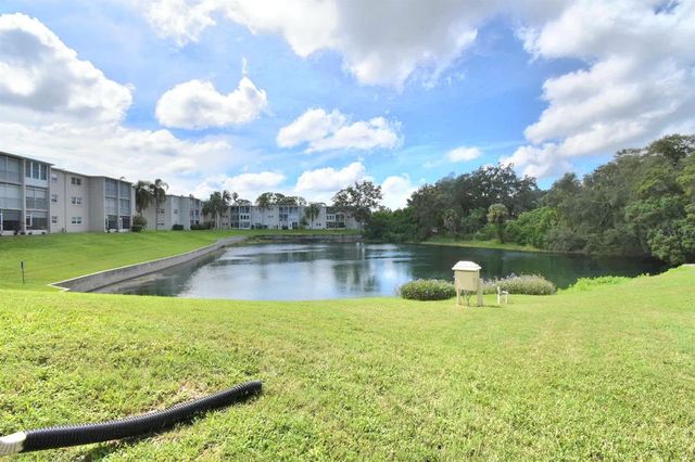 948 VIRGINIA STREET 210, Dunedin, FL 34698