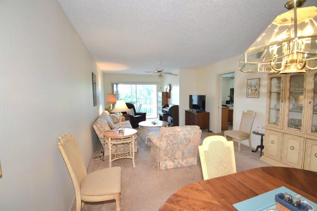 948 VIRGINIA STREET 210, Dunedin, FL 34698