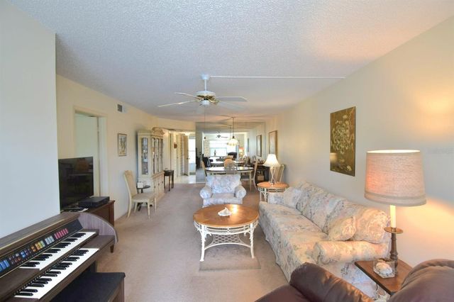 948 VIRGINIA STREET 210, Dunedin, FL 34698
