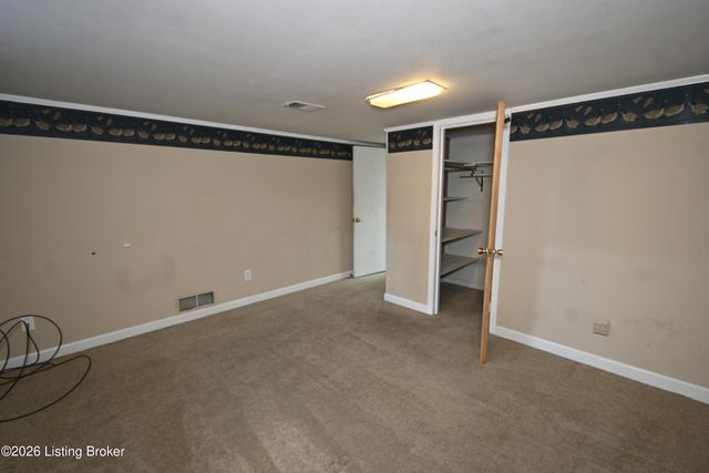 115 Blue Ridge Rd, Louisville, KY 40223