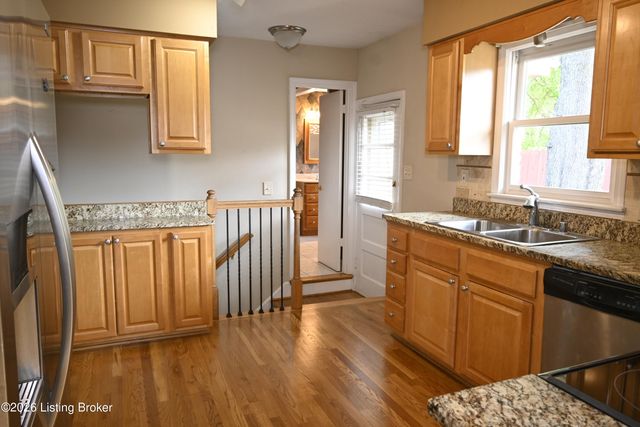 115 Blue Ridge Rd, Louisville, KY 40223