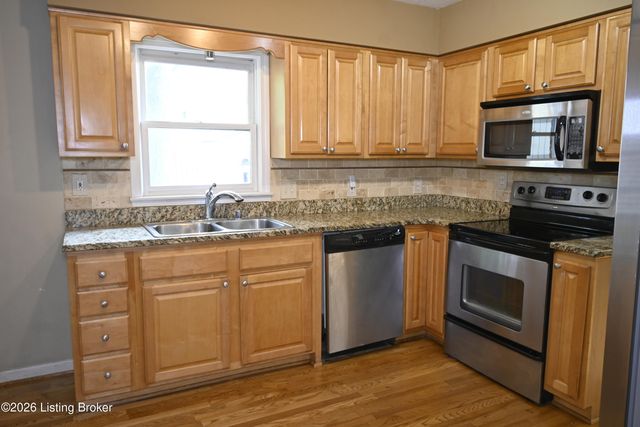 115 Blue Ridge Rd, Louisville, KY 40223