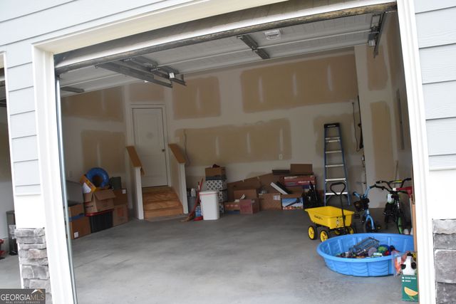 200 Mirage Drive, Dallas, GA 30157