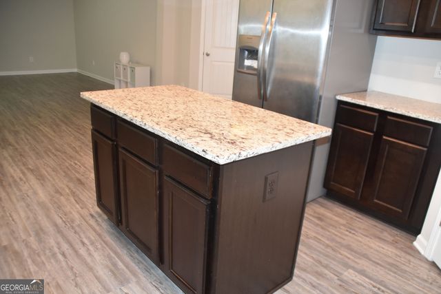 200 Mirage Drive, Dallas, GA 30157