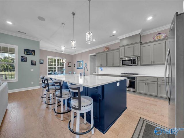 303 Merrydale Drive, Huntsville, AL 35811