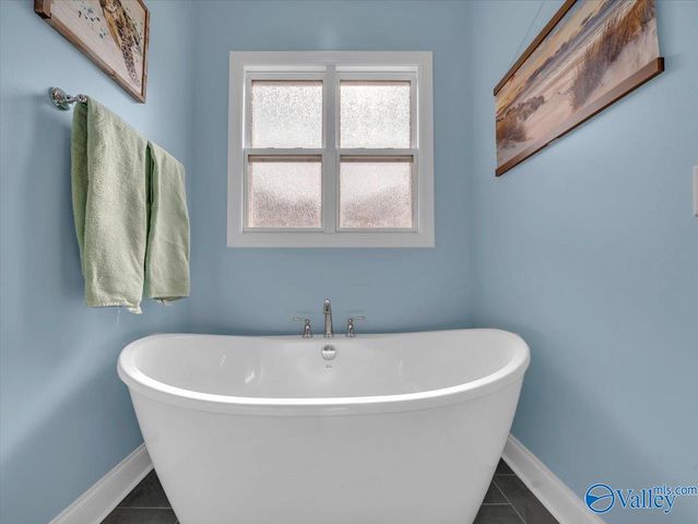 303 Merrydale Drive, Huntsville, AL 35811