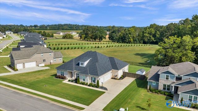 303 Merrydale Drive, Huntsville, AL 35811