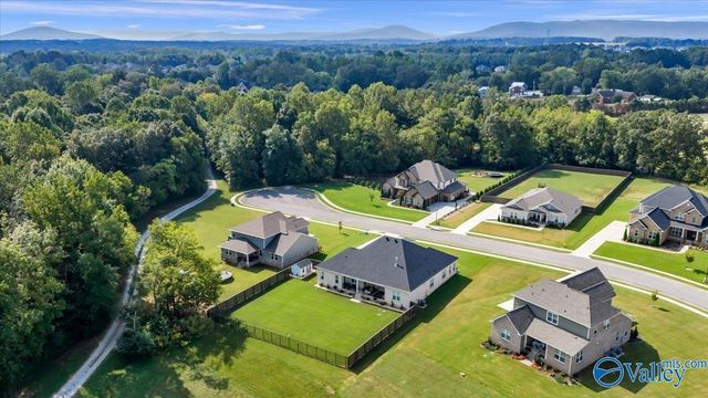 303 Merrydale Drive, Huntsville, AL 35811