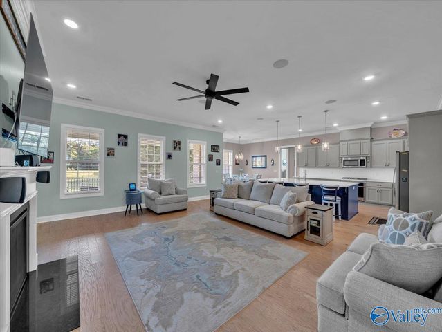 303 Merrydale Drive, Huntsville, AL 35811