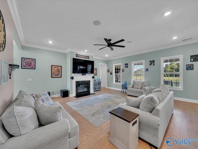303 Merrydale Drive, Huntsville, AL 35811
