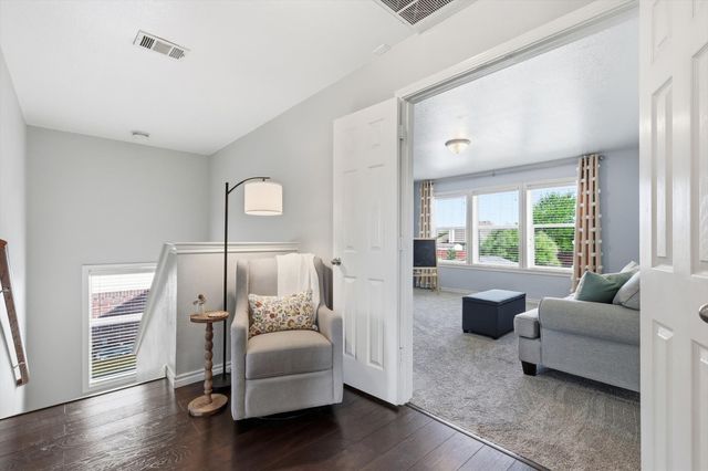 5908 Brookside Drive, Denton, TX 76226