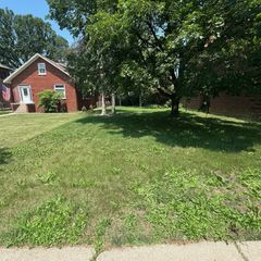 38 E Touhy Avenue, Park Ridge, IL 60068
