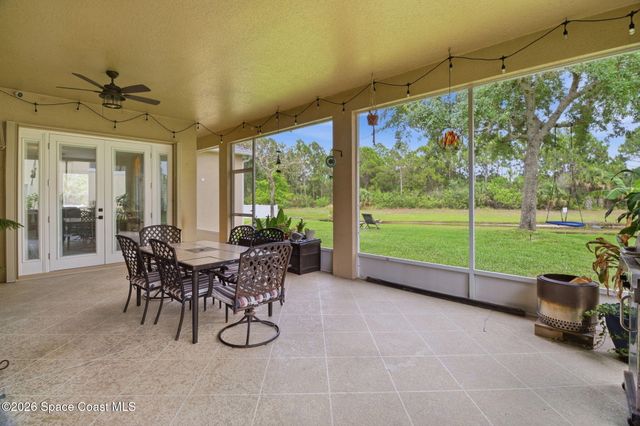 256 Brandy Creek Circle SE, Palm Bay, FL 32909