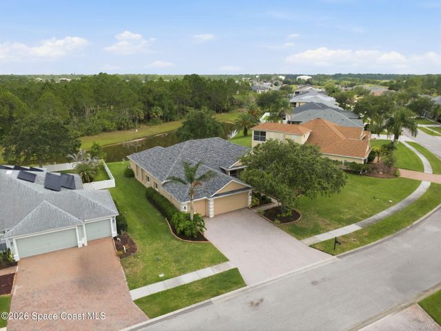 256 Brandy Creek Circle SE, Palm Bay, FL 32909