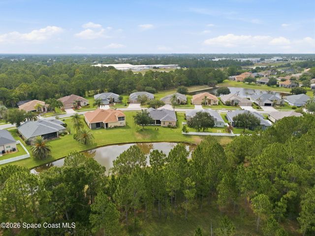 256 Brandy Creek Circle SE, Palm Bay, FL 32909