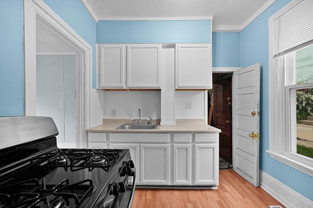 301 Spencer Street Ne, City Of Grand Rapids, MI 49505