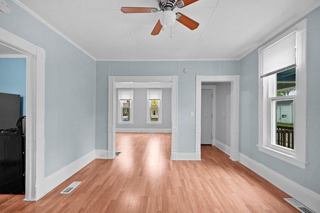 301 Spencer Street Ne, City Of Grand Rapids, MI 49505