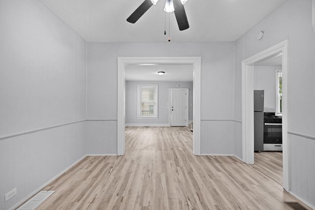 301 Spencer Street Ne, City Of Grand Rapids, MI 49505