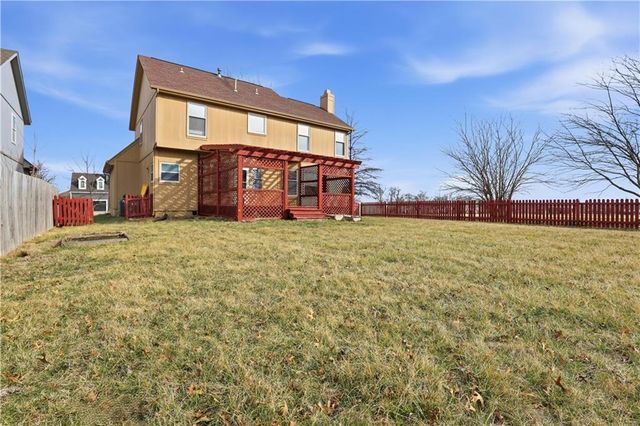 13236 Carter Street, Overland Park, KS 66213