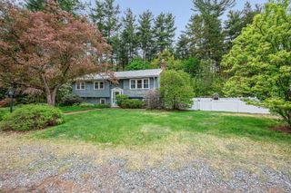 9 Sunrise Drive, Hudson, NH 03051