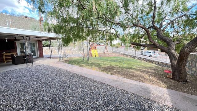 1200 STOCKWELL Lane, El Paso, TX 79902