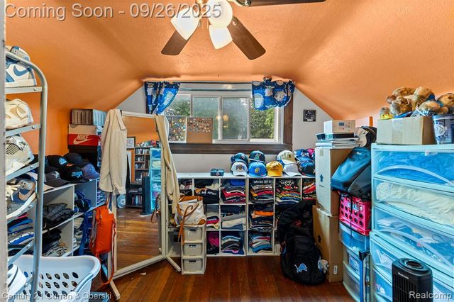 1032 Washington Avenue, Temperance, MI 48182