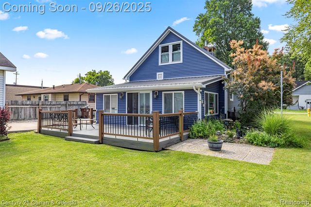 1032 Washington Avenue, Temperance, MI 48182