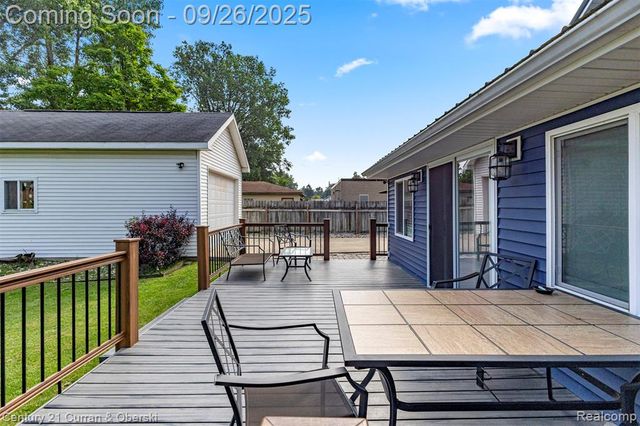 1032 Washington Avenue, Temperance, MI 48182