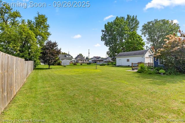 1032 Washington Avenue, Temperance, MI 48182