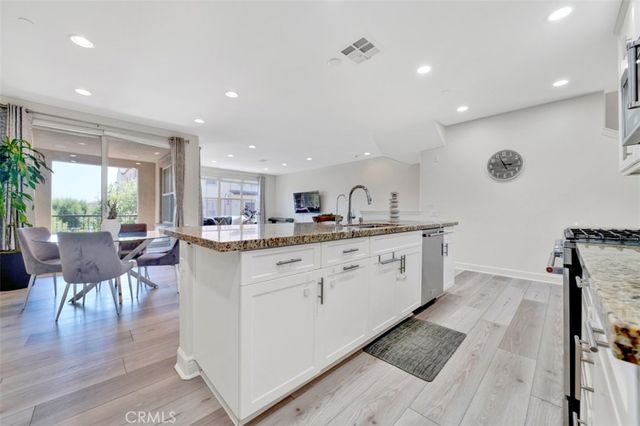 92 Capricorn, Irvine, CA 92618