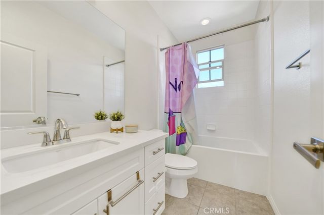 92 Capricorn, Irvine, CA 92618
