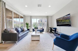 92 Capricorn, Irvine, CA 92618