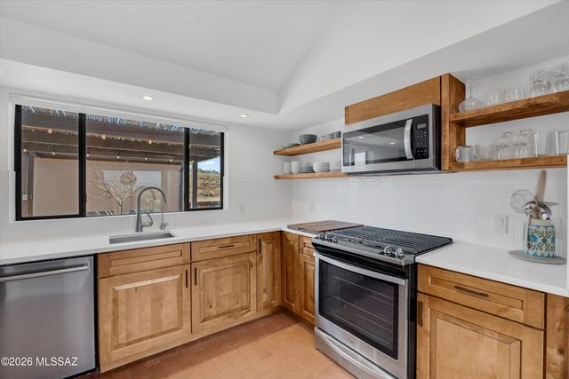 104 Douglas Lane, Sonoita, AZ 85637