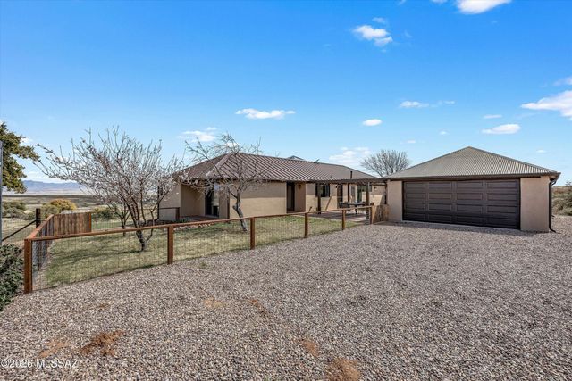 104 Douglas Lane, Sonoita, AZ 85637