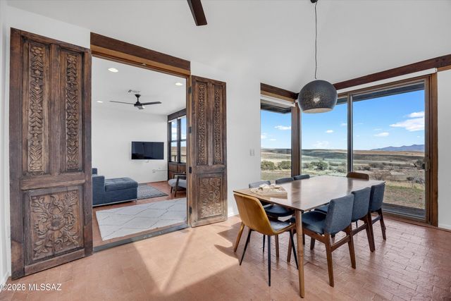 104 Douglas Lane, Sonoita, AZ 85637