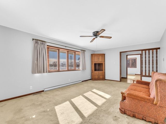 15218 Harmony Road, Huntley, IL 60142