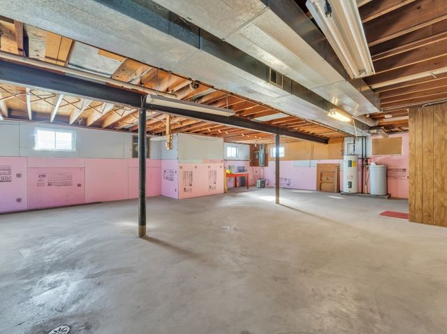 15218 Harmony Road, Huntley, IL 60142