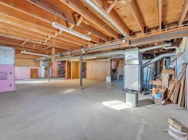 15218 Harmony Road, Huntley, IL 60142