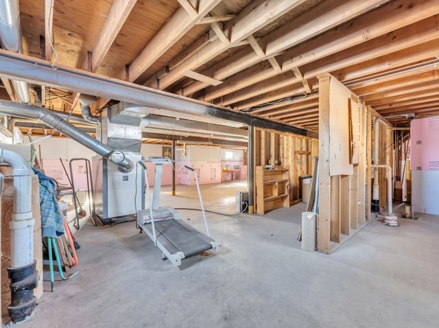 15218 Harmony Road, Huntley, IL 60142