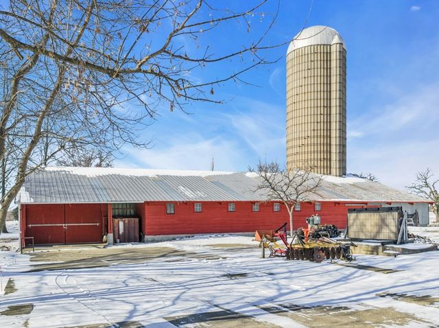 15218 Harmony Road, Huntley, IL 60142