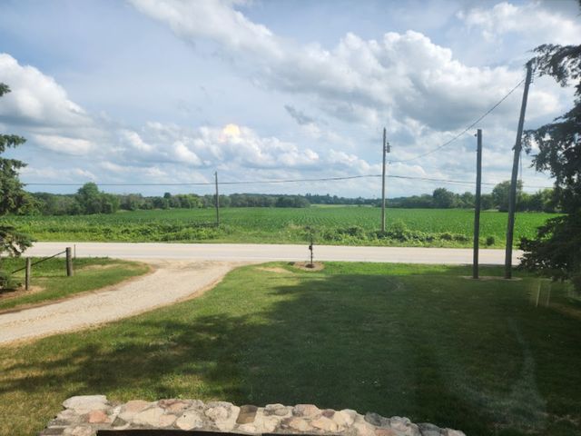 15218 Harmony Road, Huntley, IL 60142