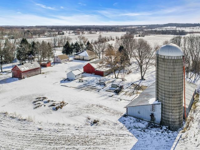 15218 Harmony Road, Huntley, IL 60142