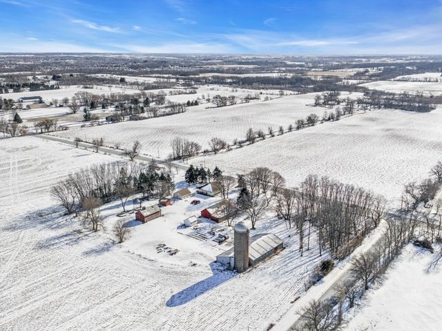 15218 Harmony Road, Huntley, IL 60142