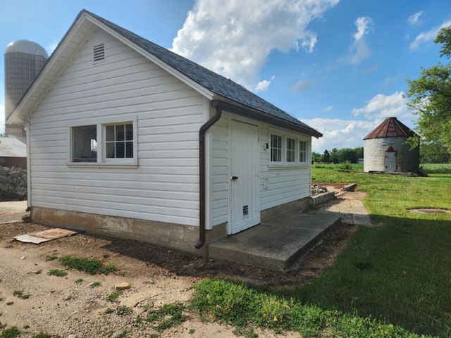 15218 Harmony Road, Huntley, IL 60142